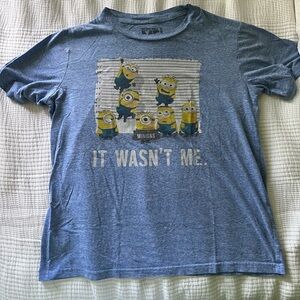 Boys XL tshirt; dispicable me;